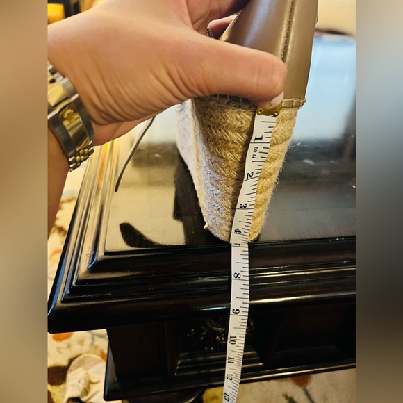 Marc Fisher Off white and tan Espadrilles - Picture 4 of 4